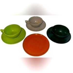 Vintage Melmac Color Flyte Teacup & Saucers Sets Branchell Multi-Colored 7 Piece